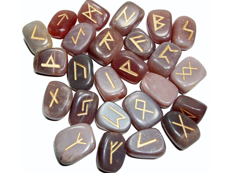 what is rune casting